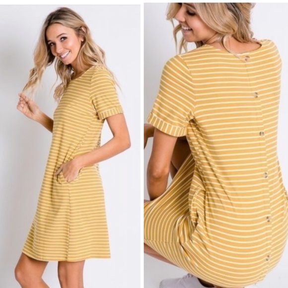 Dresses & Skirts - 💛1 left  💛 Mustard Midi Slip Dress